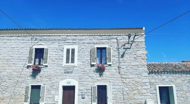 B&B Lamaca della felicità, Забронировать Отель «постель и завтрак» Отели Монти с парковкой, Парковка