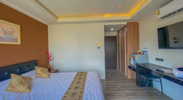 Номер Deluxe с балконом Plearnwan Deluxe Mansion