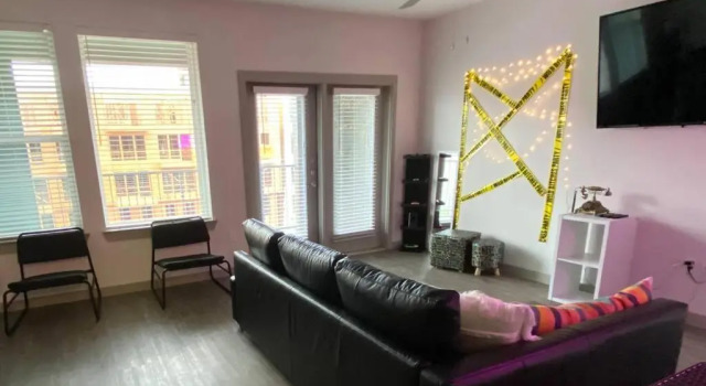 Апартаменты Sexy & Sensual 1BR Escape