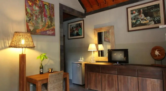 Astuti Gallery Homestay, Rezerwuj Hotel Bantul Yogyakarta Province
