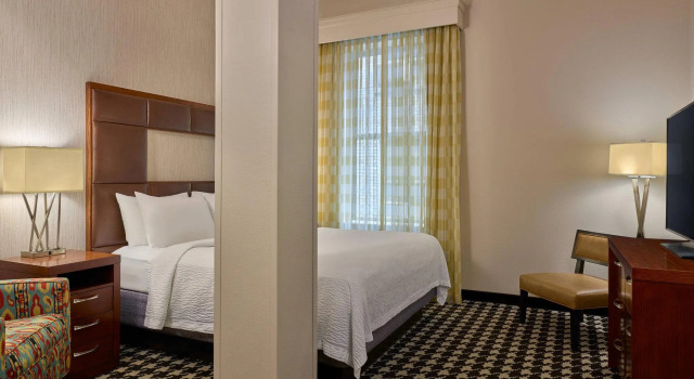 Двухместный полулюкс c 1 комнатой Courtyard by Marriott Denver Downtown