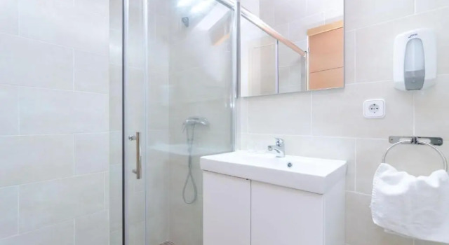 Кровать в общем номере Хостел Embat Alberg Juvenil
