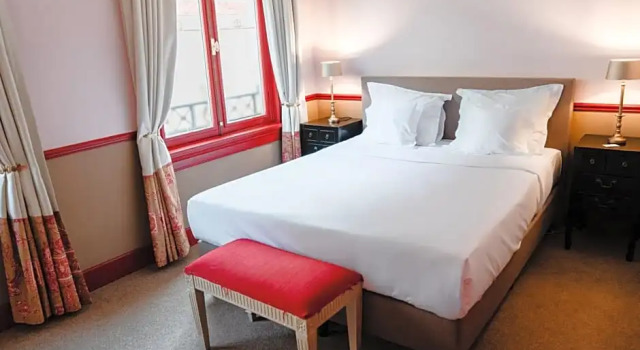 Номер Deluxe ARQ Paleis Hotel