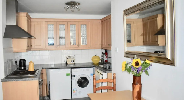 1 Bedroom Apartment Close to Seafront, Забронировать Апартаменты/квартира Брайтон-энд-Хов 