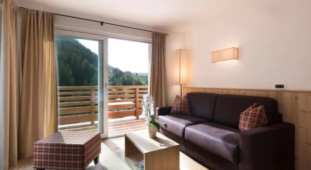 Двухместный номер Standard с балконом Hotel Comploj Adults only
