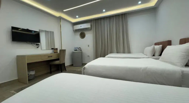 Трёхместный номер Deluxe Pyramids Hotel
