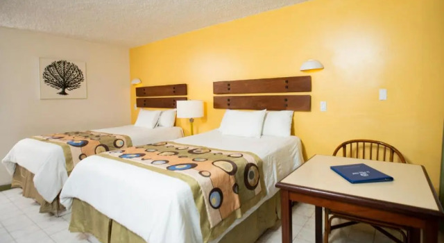 Номер Deluxe Le Plaza Hotel