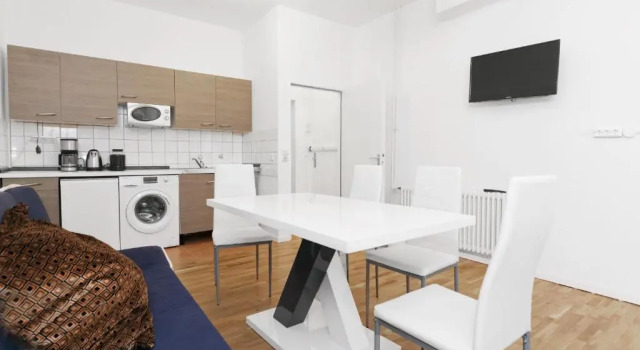 Апартаменты BIG Central City Apartment West Kurfurstendamm