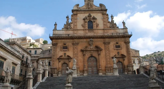 Beautiful and Spacious Villa in Modica Countryside With Private Pool, Book Villa Hotels in Sicily with a Pool, Swimming Pool
