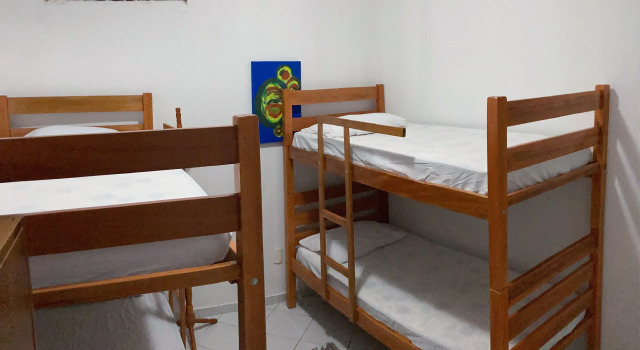 Villa Nevada Hostel, Забронировать Хостел Отели в центре Бананейрас с завтраком, отели в центре Бананейрас с завтраком