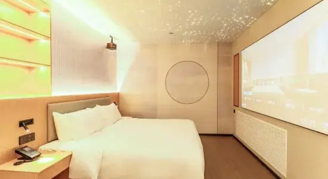 Люкс Dalian Yijia Business Hotel