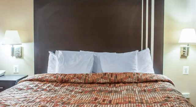 Номер Standard Amherst Inn & Suites