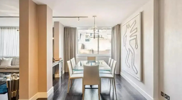 Апартаменты Luxurious 3-bed 2-bath Apartment in Belgravia