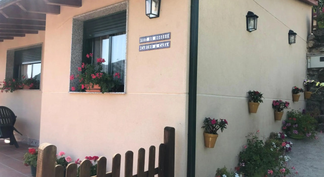 Camiño á casa, Забронировать Отель Рибадавия Оренсе, рядом с Еврейский информационный центр Галисии