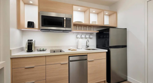 Четырёхместная студия TownePlace Suites Tampa Casino Area