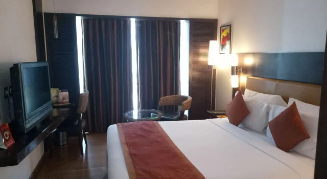Iris - The Business Hotel, Boek Hotel Hotels in Bangalore met zwembad, Zwembad