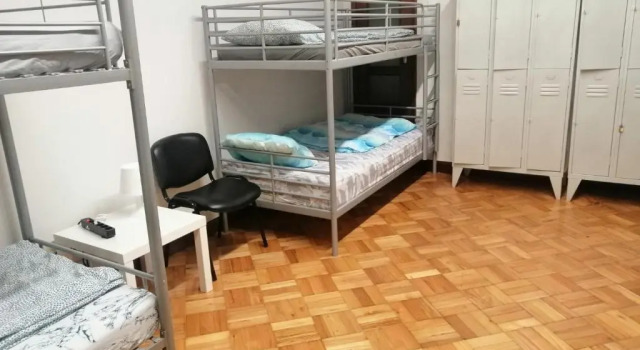 Кровать в общем номере ICOSIUM Hostel