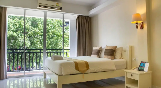 Двухместный номер Deluxe Sun Smile Resort Pattaya