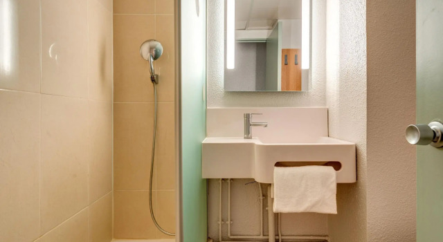 Двухместный номер B&B HOTEL Orly Rungis Aéroport 2 étoiles