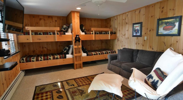 Bearfoot Retreat 4 Bedrooms 3 Bathrooms Condo, Rezervați Hotel-apartament Chequamegon National Forest Statele Unite ale Americii