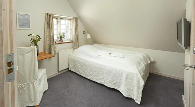 Slangerupgaard Hotel og Kursuscenter, Reserva ahora Hotel Faxe Selandia