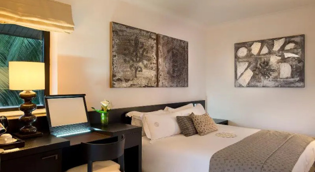 Номер Superior Labadi Beach Hotel