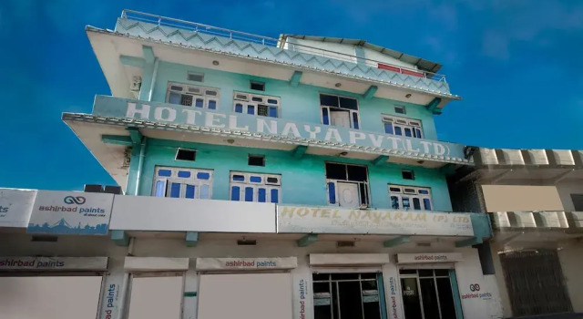 OYO 335 Hotel Nayaram