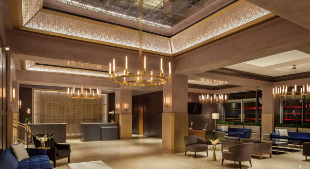 The Marquette Hotel, Curio Collection by Hilton