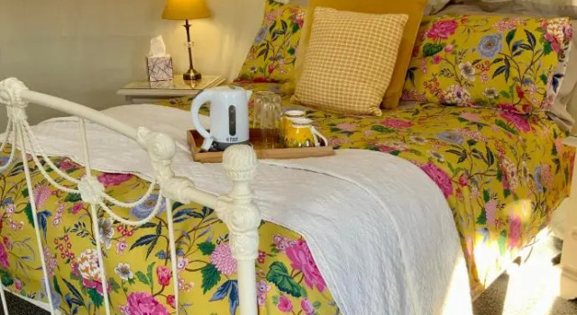 Bramble Lodge Glamping, 预订 露营地 劳斯 林肯郡丘陵