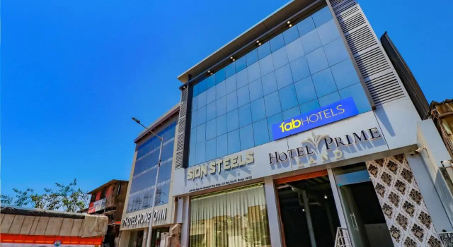 FabHotel Prime Land - Nr BKC, Забронировать Отель Отели штата Махараштры с завтраком, Завтраки