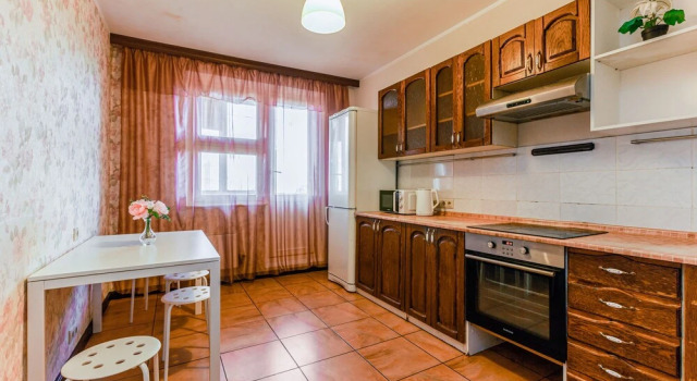 Inndays Apartment on Lazareva 2