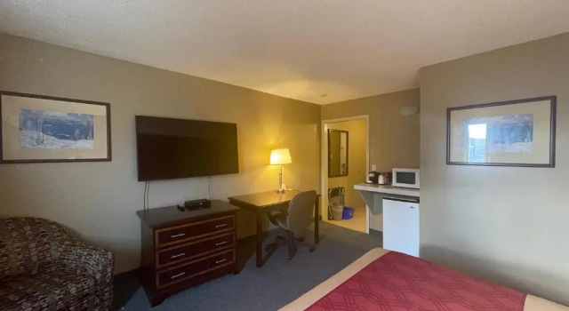 Двухместный номер Standard Travelodge by Wyndham Fort St John