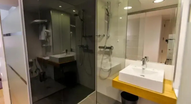 Одноместный номер Standard с балконом Hotel Laranjeira