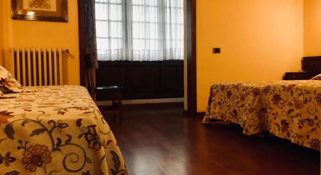 Трёхместный номер Standard Hotel Marqués de la Moral