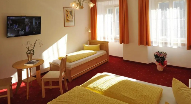 Gasthof Sonne, Rezervovat Penzión Hotely v Tyrolsko se snídaní, Snídaně