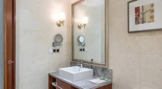 Люкс Business Vienna Hotel (Nanchang County Chengbi Lake)