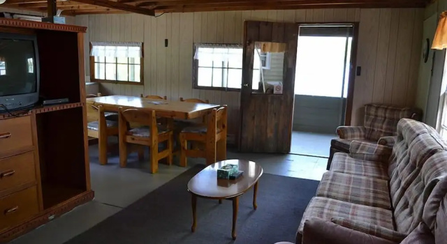 Коттедж Economy с 4 комнатами Birchland Cottages