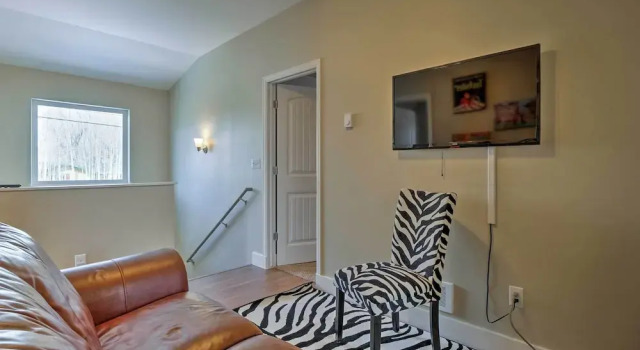 30 Mi to Crested Butte: Dog-friendly Home By River, Book Feriehus Villaer i Crested Butte Mountain, Villa