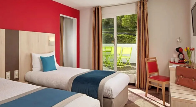 Номер Comfort Hôtel Roissy