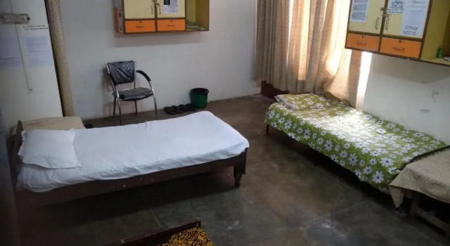 Кровать в общем номере (мужской номер) Best Homestay Centrally Located Chandigarh India B&B