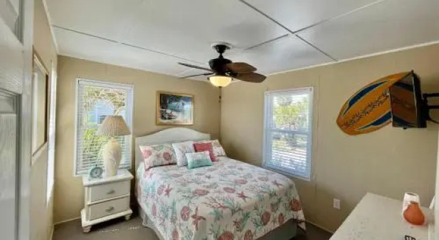 Beach Retreat, Забронировать Дом для отпуска Коттеджи Южной Каролины, Коттедж