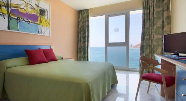 Двухместный номер Standard Hotel Servigroup Galua