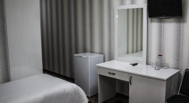 Hotel Luxinn, Prenota Hotel Hotel a Tbilisi con parcheggio, Parcheggio