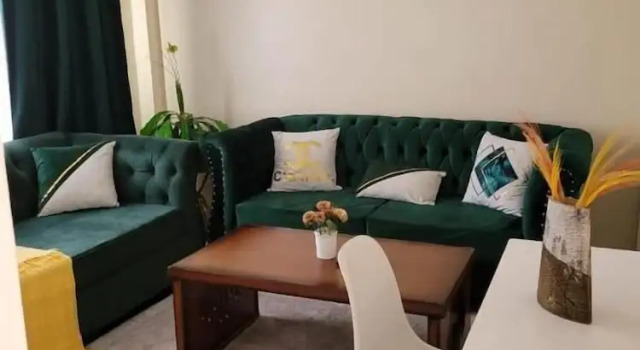 Lux Suites Supaboma Apartments Embakasi, Varaa Huoneisto Hotellit Embakasi pysäköinnillä, Pysäköinti