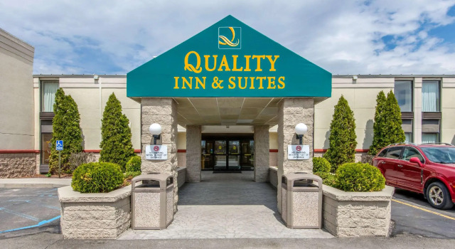 Номер Standard Quality Inn & Suites Mansfield