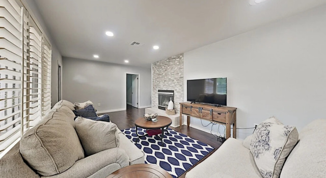 Charming Getaway W/ New Kitchen & Private Backyard 3 Bedroom Home, Rezerwuj Dom wakacyjny North Palm Beach Palm Beach County