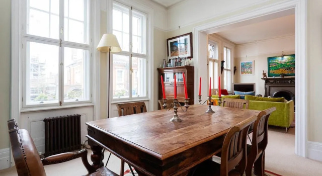 Veeve - Kensington Escape, Забронировать Отель Отели Лондона 3 звезды, рядом с Больница Чаринг-Кросс, 3*