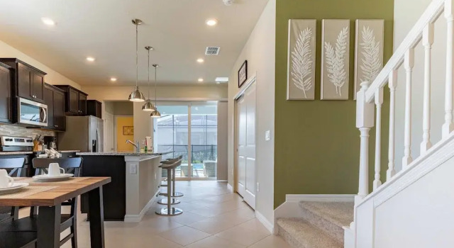 Family Friendly 5BR Home Pool Patio Room for 10