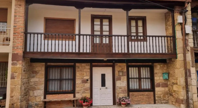 Коттедж с 6 комнатами La Jomeruca ,espaciosa casa rural cerca de playa y montaña
