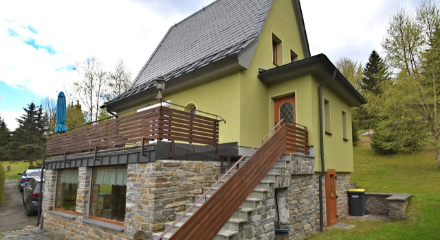 Cosy holiday home with sauna, terrace and garden in the Ore Mountains, Забронировать Отель Отели Айбеншток 3 звезды, 3*